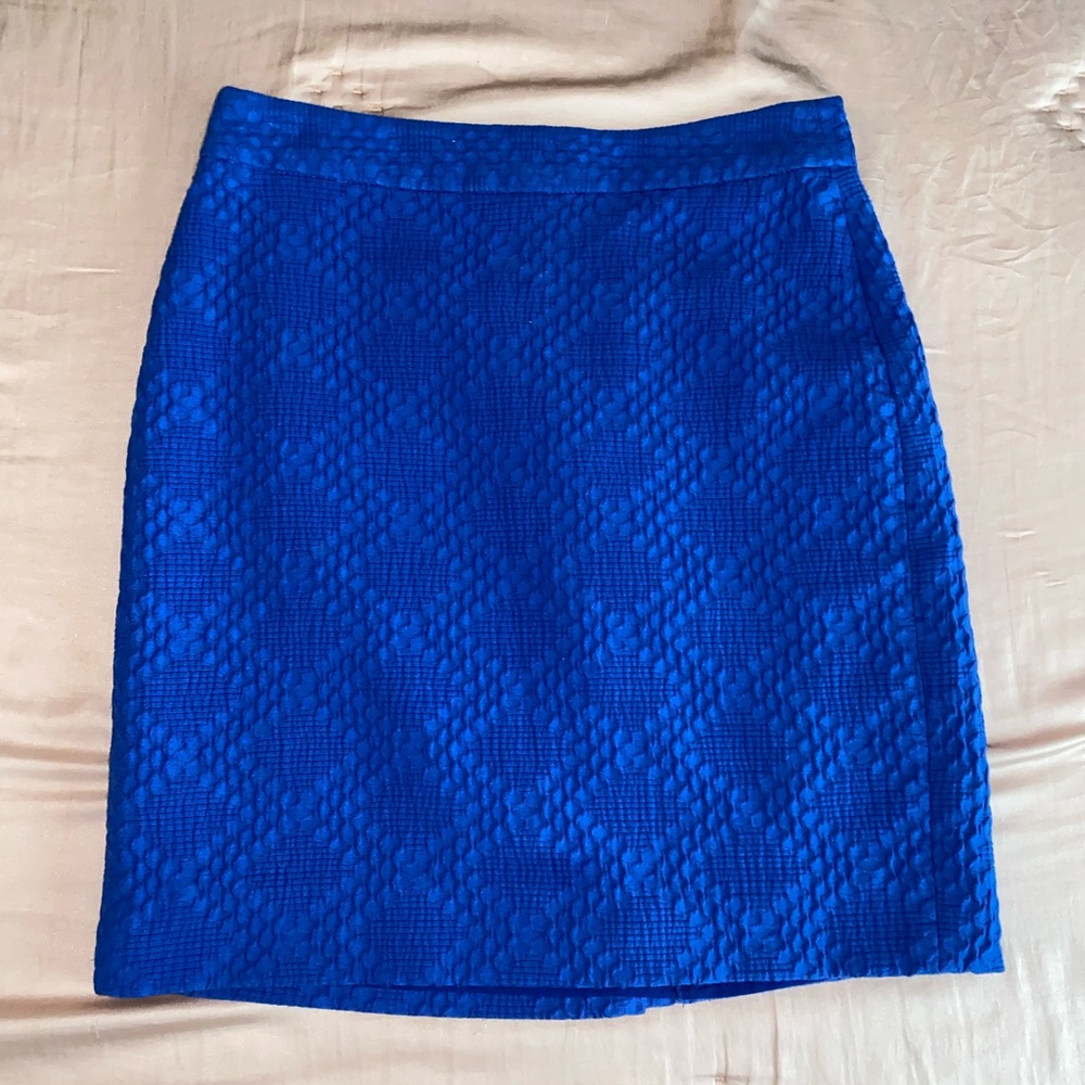 banana republic pencil skirt in blue pattern